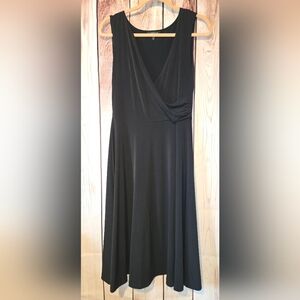 IBisse Little Black Dress Mid Length V Neck Size Large